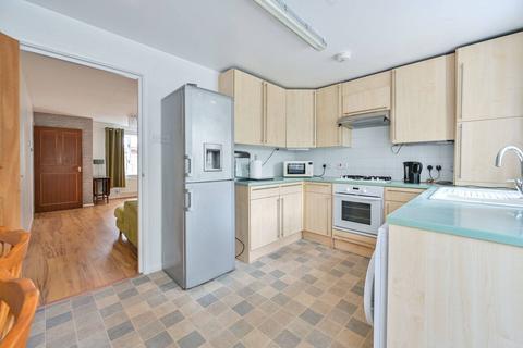 39 Sherwood Gardens, London, SE16 3JB