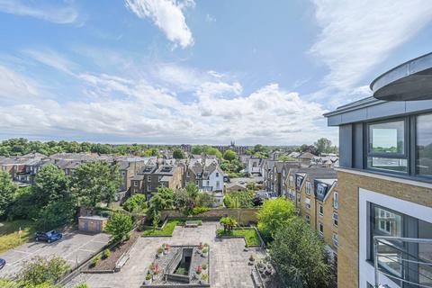 1 bedroom flat for sale, Marlborough House, London W4