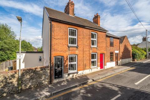 3 bedroom end of terrace house for sale, Chapel Street, East Malling, West Malling