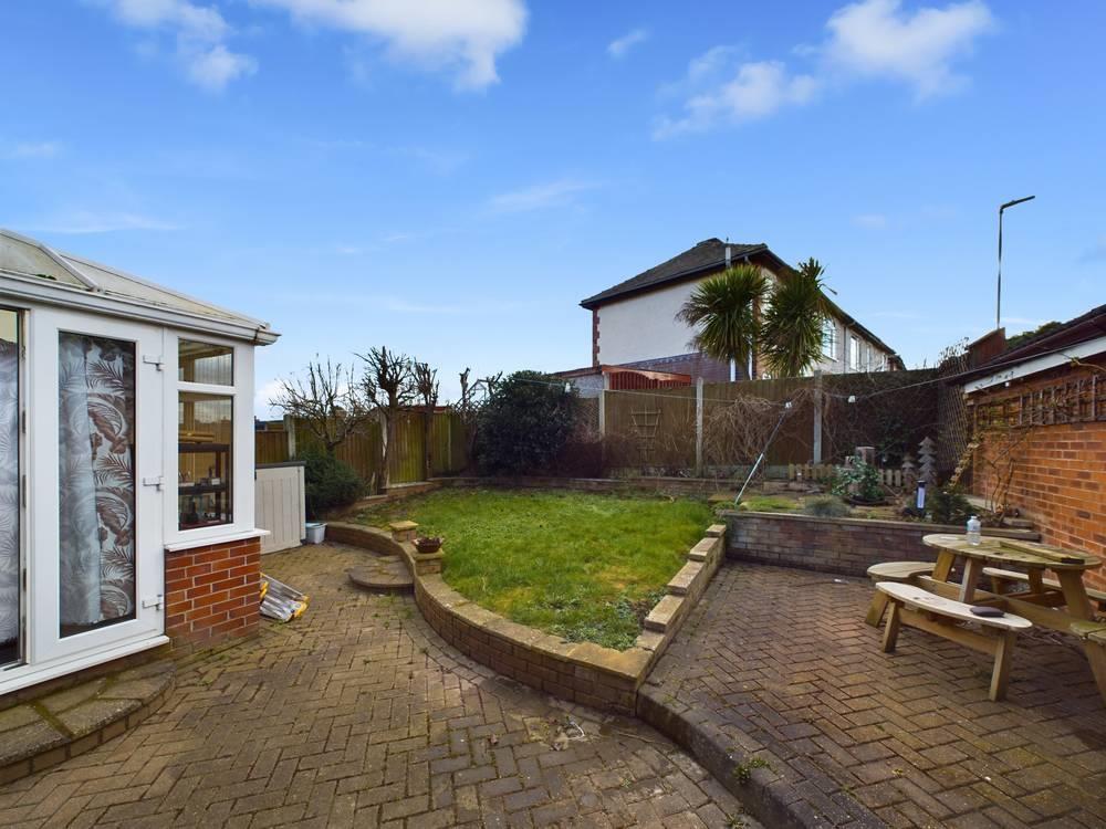 Back garden 2.jpg