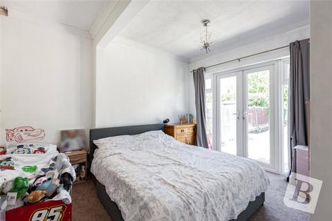 214 Alma Avenue, Hornchurch, RM12 6BH