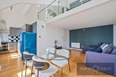 1 bedroom apartment for sale, Lexington Building, Bow Quarter, London, E3