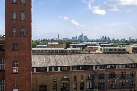 1 bedroom apartment for sale, Lexington Building, Bow Quarter, London, E3