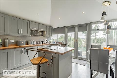 19 Arnside Close, Shaw, Oldham, OL2 8JR