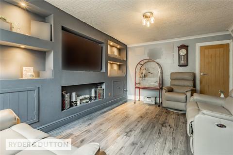 19 Arnside Close, Shaw, Oldham, OL2 8JR
