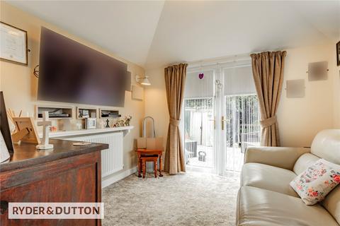 19 Arnside Close, Shaw, Oldham, OL2 8JR