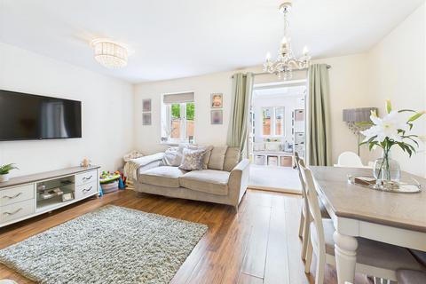60 Burton Road, Whittington, Lichfield, WS14 9NN