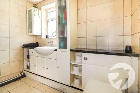 9 Horsa Road, Erith, DA8 1HH