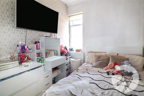 9 Horsa Road, Erith, DA8 1HH