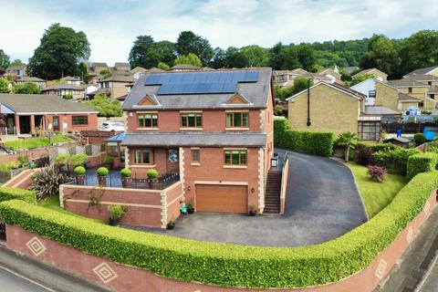 undefined, Ffordd Brynheulog, Pontardawe, Swansea.