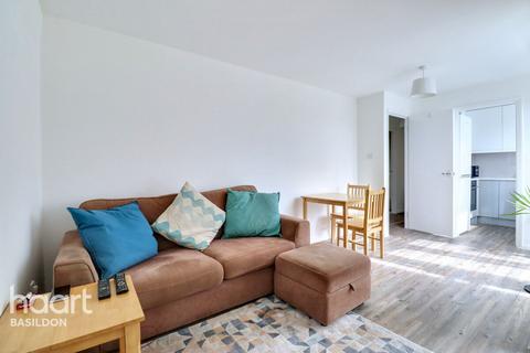 54 Brackley Crescent, Basildon, SS13 1RA