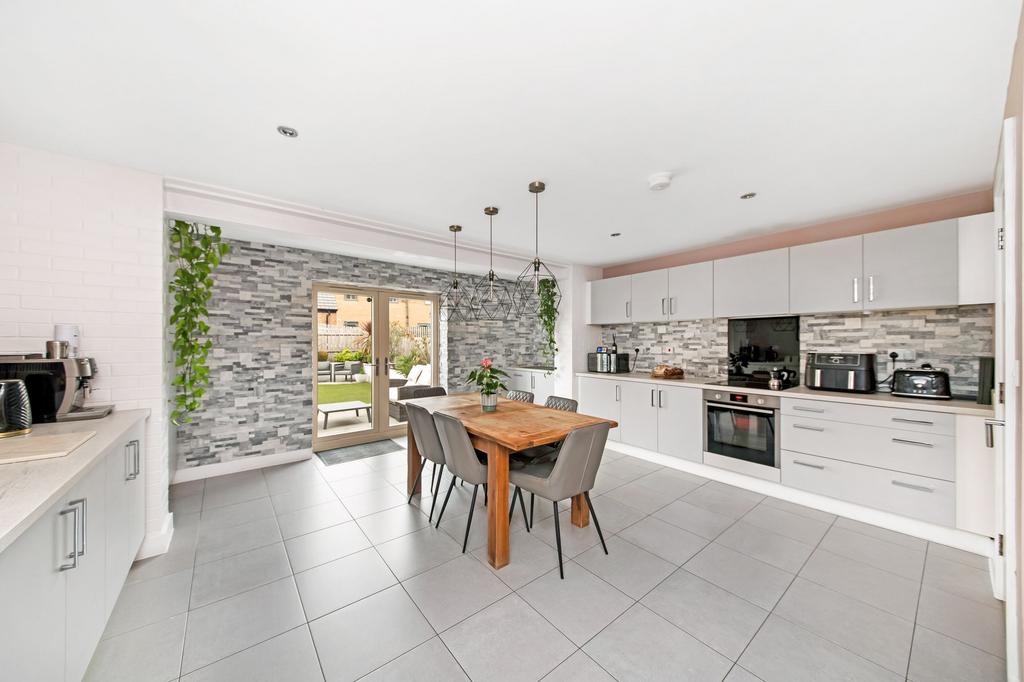 Open plan dining kitchen