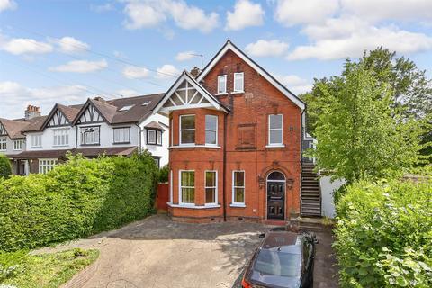 2 bedroom ground floor maisonette for sale, Croft Road, Sutton, Surrey