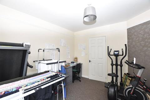 3 bedroom semi-detached house to rent, Acacia Grove, Somerset BA2