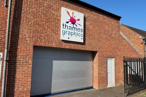 Industrial unit to rent, Desborough Park Rd High Wycombe HP12 3BG