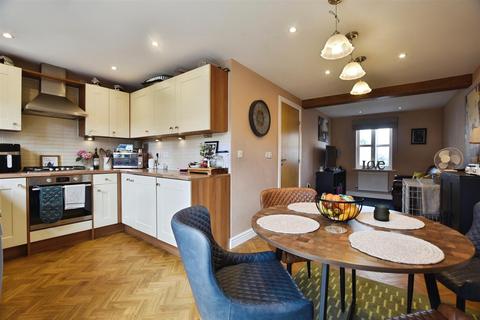 undefined, Banks Crescent, Stamford