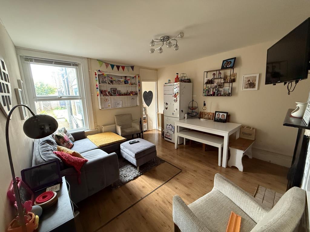Living/dining room