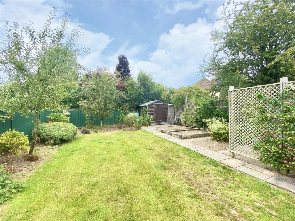Garden 1.jpg