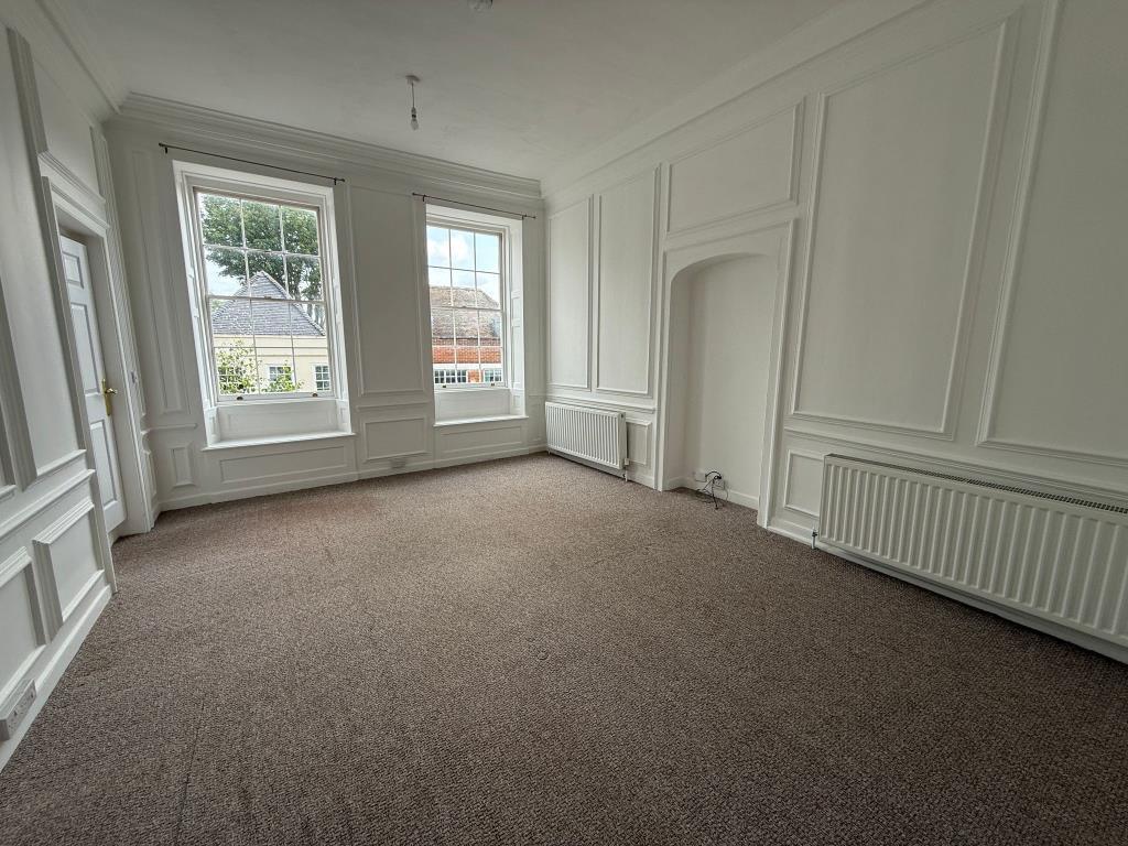 Flat 2 bedroom