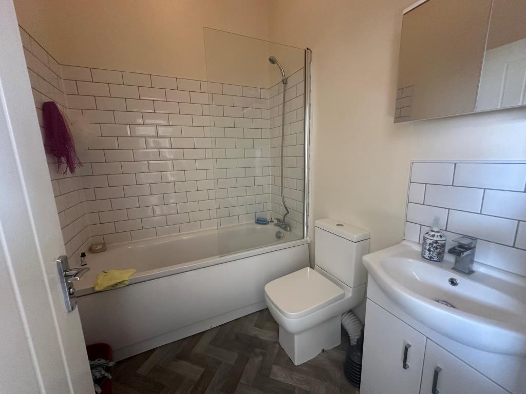 First Floor flat bathroom with W.C.