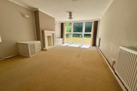 62 Edgewood Drive, Orpington, BR6 6LH