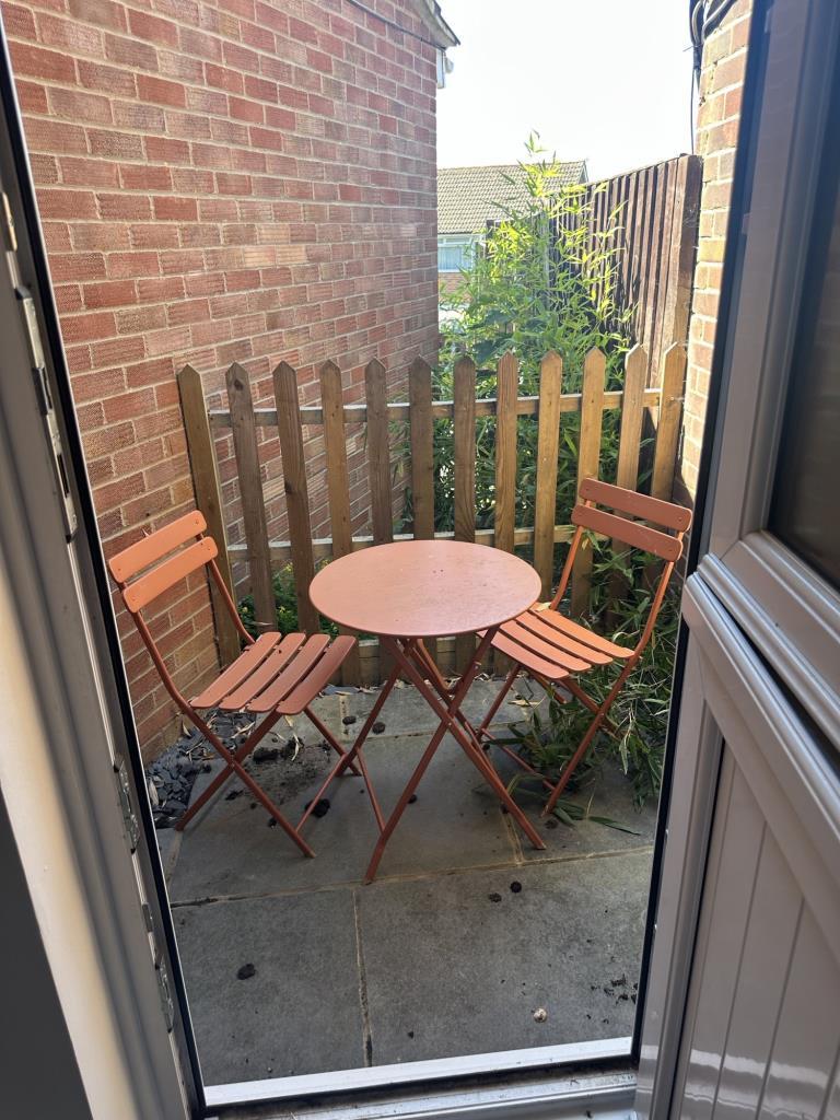 Courtyard are at rear