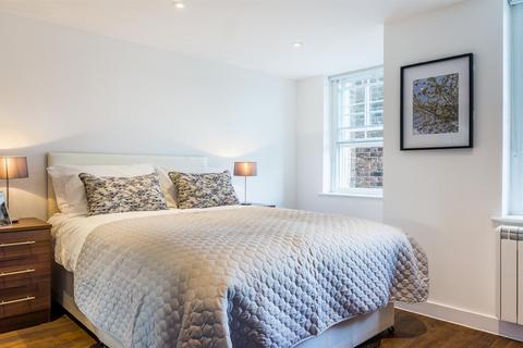 undefined, Crown Passage, Kingston Upon Thames, KT1