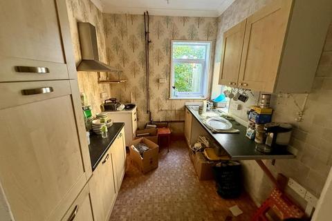 4 bedroom end of terrace house for sale, 90 Canterbury Road, Margate, Kent