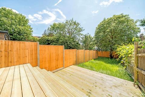 Flat 4, 2 Lynton Road, London, W3 9HP