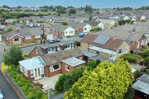 4 bedroom detached bungalow for sale, Templegate Road, Leeds