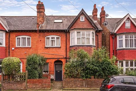 Barrow Road, London SW16