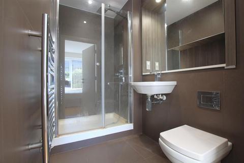 Studio to rent, Lampton Road, Hounslow TW3