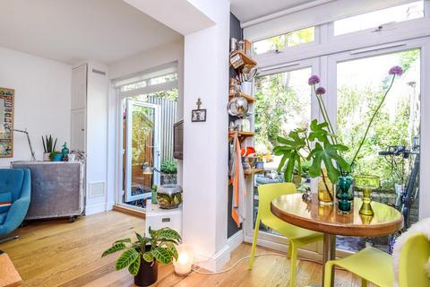 undefined, Harberton Road,  London,  N19