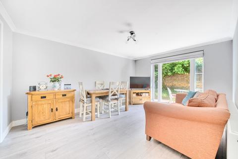 1 bedroom flat for sale, Kingsworthy Close, Kingston Upon Thames, KT1