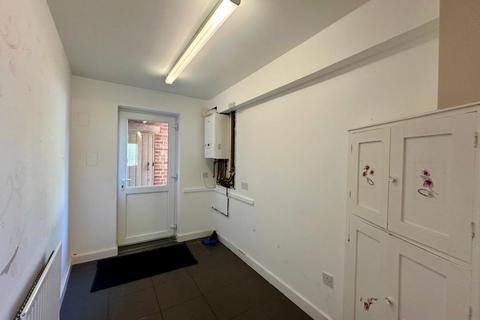 40 Chalcombe Avenue, Northampton, NN2 8JQ