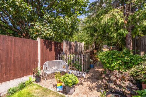 3 bedroom terraced house for sale, Sunland Avenue, Bexleyheath