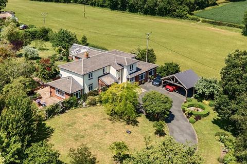 4 bedroom detached house for sale, Apple Trees, Newtown, Martley