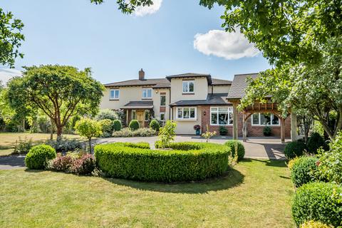 4 bedroom detached house for sale, Apple Trees, Newtown, Martley