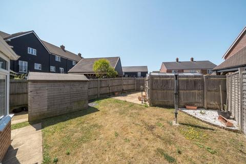 3 bedroom semi-detached house for sale, Herdwick Close, Kingsnorth, Ashford TN25