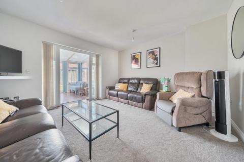 3 bedroom semi-detached house for sale, Herdwick Close, Kingsnorth, Ashford TN25