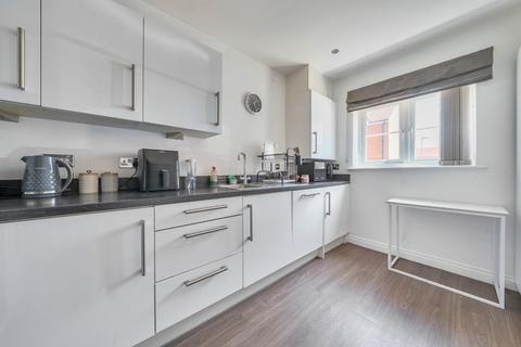 3 bedroom semi-detached house for sale, Herdwick Close, Kingsnorth, Ashford TN25