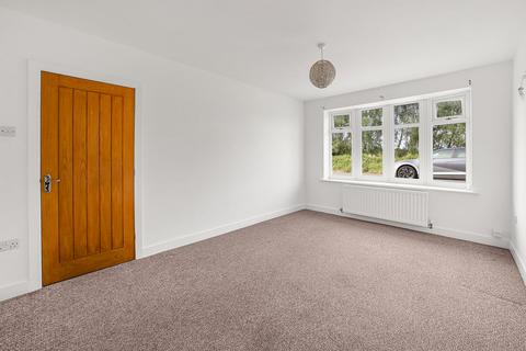 3 bedroom semi-detached bungalow to rent, Damian Drive, Newton-Le-Willows, WA12
