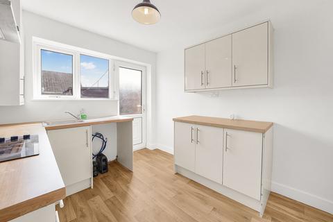 3 bedroom semi-detached bungalow to rent, Damian Drive, Newton-Le-Willows, WA12
