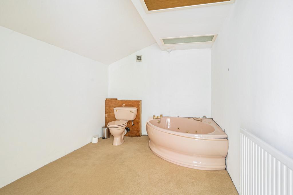 Ensuite Bathroom
