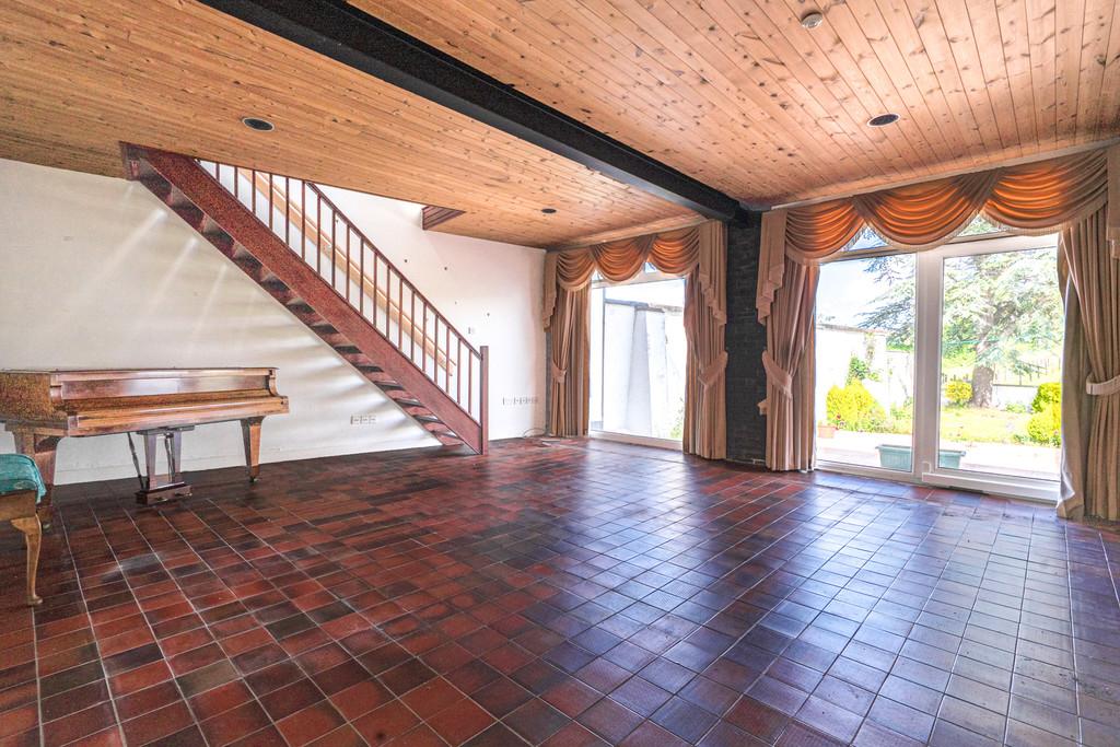 Open Plan Kitchen/Dining/Living Area