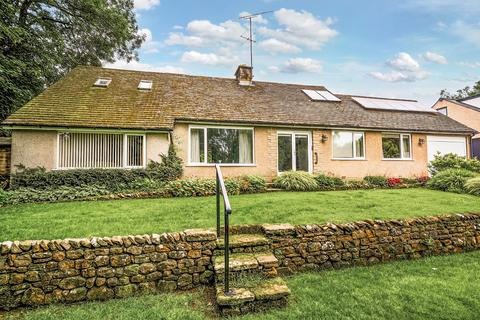 4 bedroom detached bungalow for sale, The Spinney, 7 Lune Close, Kirkby Lonsdale, LA6 2DA