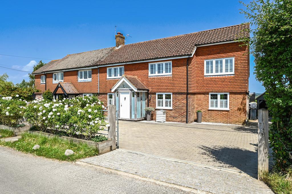 Meadow cottage tn30 (1)