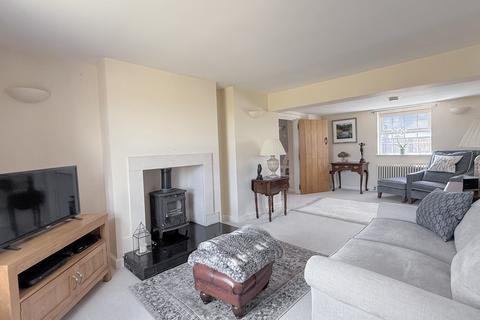 undefined, Clivey, Dilton Marsh