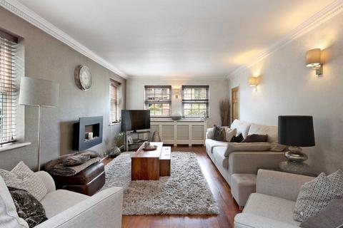 5 bedroom detached house for sale, Howards Wood Drive, Gerrards Cross, Buckinghamshire, SL9