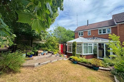 undefined, Nason Grove, Kenilworth